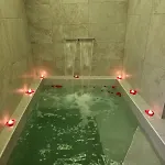 Luxuite Con Piscina E Sauna O Con Jacuzzi E Doccia Emozionale * Alberobello