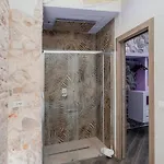 Luxuite Con Piscina E Sauna O Con Jacuzzi E Doccia Emozionale *