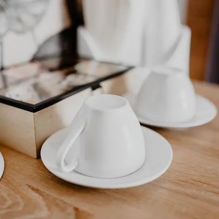 Luxuite Con Piscina O Jacuzzi Вилла