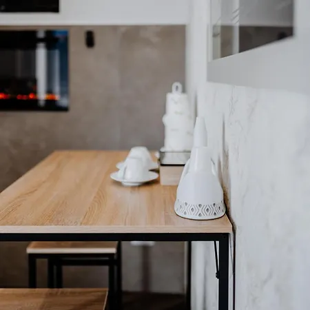 Luxuite Con Piscina O Jacuzzi Вилла *