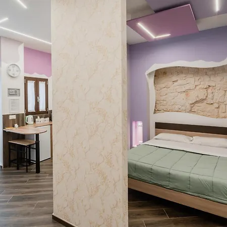 Luxuite Con Piscina O Jacuzzi Вилла *