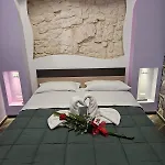 Luxuite Con Piscina E Sauna O Con Jacuzzi E Doccia Emozionale Villa *