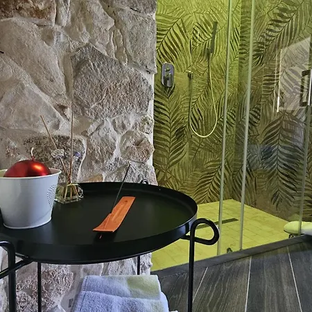 Villa Luxuite Con Piscina E Sauna O Con Jacuzzi E Doccia Emozionale