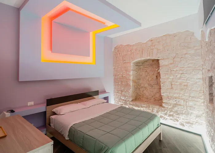 Villa Luxuite Con Piscina E Sauna O Con Jacuzzi E Doccia Emozionale Alberobello