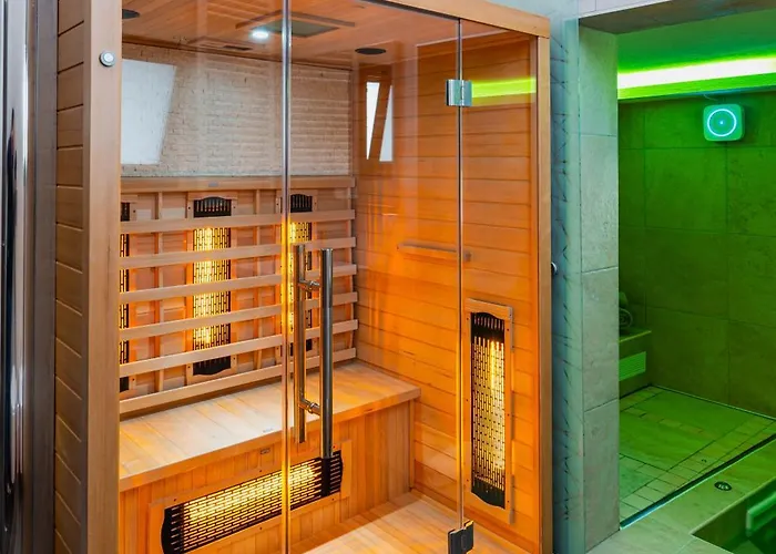 Luxuite Con Piscina O Jacuzzi Villa