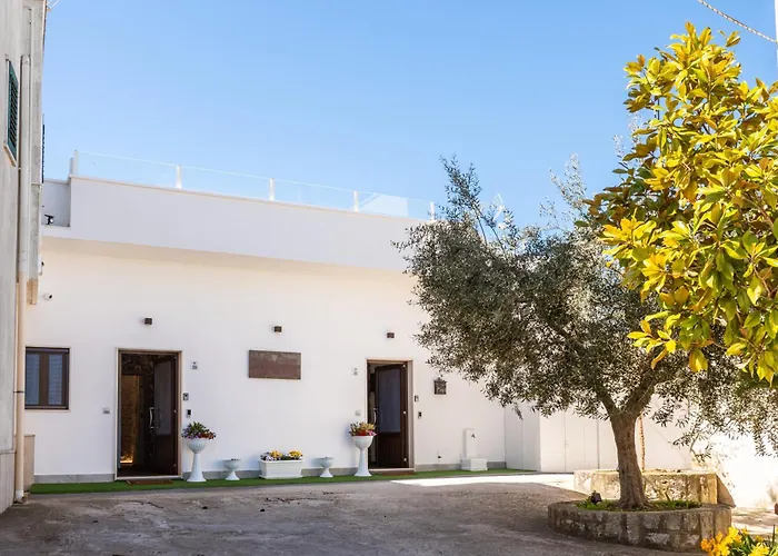 Villa Luxuite Con Piscina O Jacuzzi Alberobello